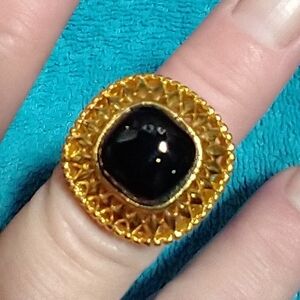 Elegant Goldtone and Black Ring